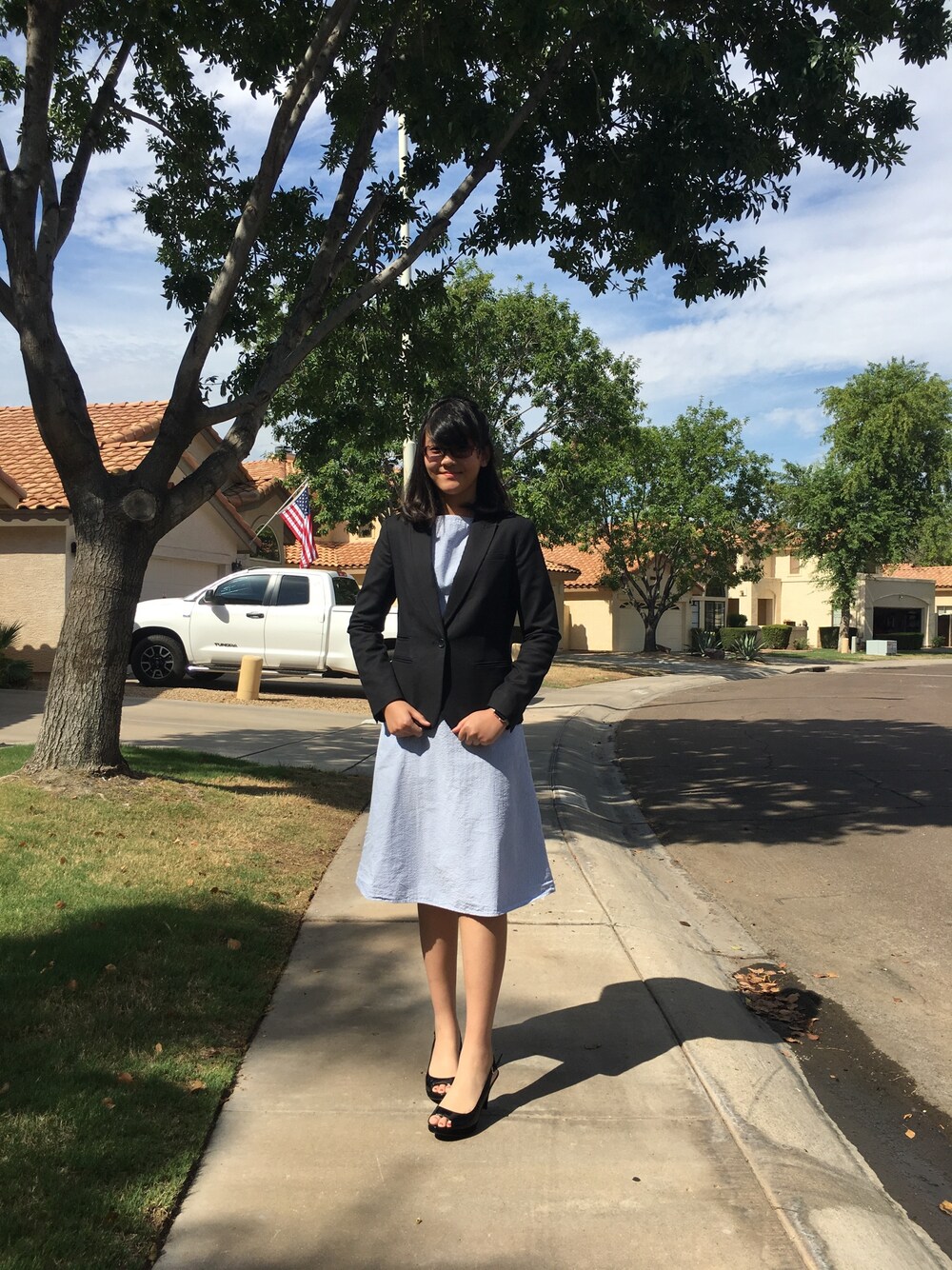 「slingbacks_vogue、business casual、ootd、outfit、summer、streetstyle」｜「NINE WESTのアイテム（ドレスシューズ、ブラック系）」を使った、nanaさん（レディース・170cm）の夏コーディネートの1枚目の写真