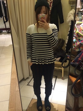 「earth music&ecology（アースミュージックアンドエコロジー）のアイテム（ニット/セーター、ホワイト系）」を使った、taiga:)さん（キッズ・100cm）の冬コーディネート
