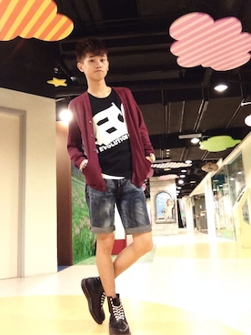 「Alien Evolution studio（エイリアンエボリューションスタジオ）のアイテム」を使った、Maddox Wongさん（メンズ・170cm）の夏コーディネート