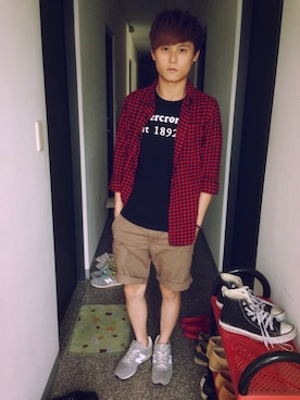 「ADLIB（アドリブ）のアイテム（アクセサリー）」を使った、李謙奇さん（メンズ・170cm）の夏コーディネート