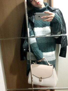「gray」｜「アイテム（ライダースジャケット）」を使った、藤田彩希さん（レディース・158cm）の秋コーディネート