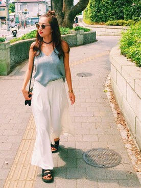 「URBAN RESEARCH（アーバンリサーチ）のアイテム（トップス、グレー系）」を使った、MAIさん（レディース・162cm）の秋コーディネート