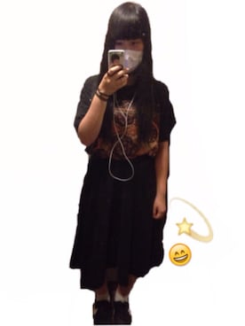 「H&M（エイチ・アンド・エム）のアイテム（Tシャツ/カットソー、ブラック系）」を使った、ayaさん（レディース・160cm）の秋コーディネート