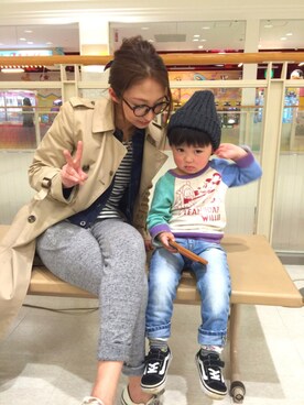 「F.O.KIDS（エフオーキッズ）のアイテム（スウェット、ホワイト系）」を使った、koyoさん（キッズ・110cm）の冬コーディネート