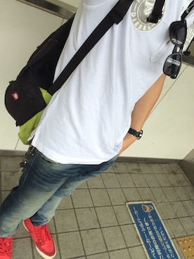 「ELEMENT（エレメント）のアイテム（バッグ）」を使った、岡部 拓海さん（メンズ・172cm）の夏コーディネート