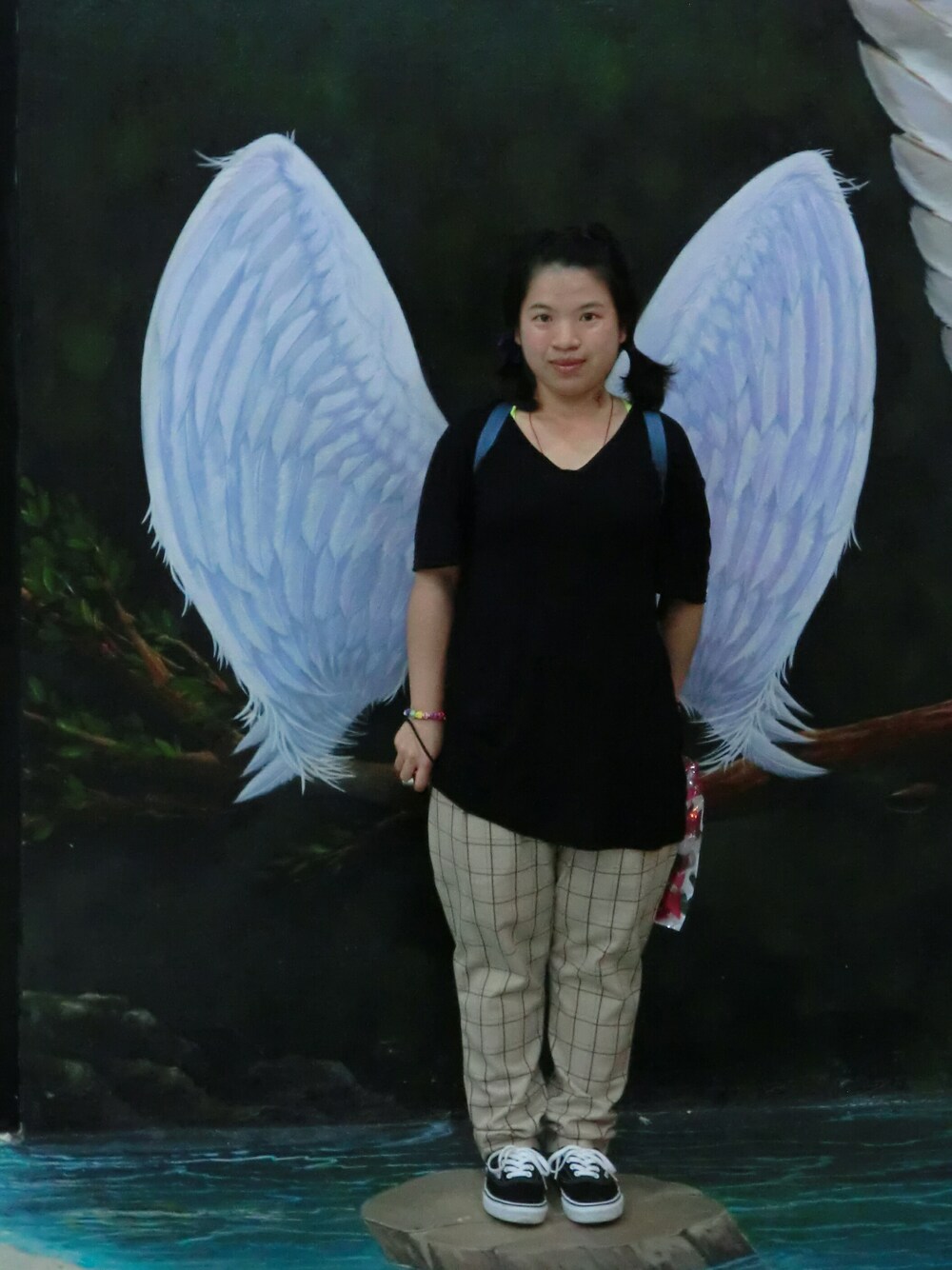「wings」｜「PAZZOのアイテム（パンツ、ブラウン系）」を使った、Sherry Yuさん（レディース・150cm）の秋コーディネートの1枚目の写真