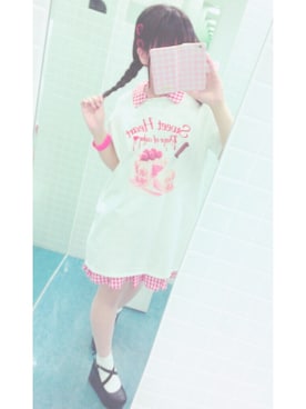 「アイテム（バングル/リストバンド）」を使った、あちゃんさん（レディース・148cm・10代）の春コーディネート