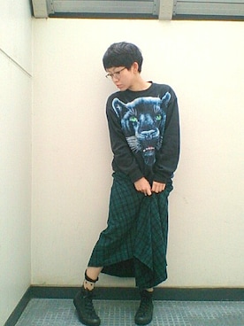 「SMELLY（スメリー）のアイテム（ピアス（両耳用））」を使った、しいなさん（レディース・155cm）の冬コーディネート