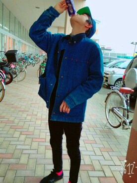 「Marc by Marc Jacobs（マークバイマークジェイコブス）のアイテム（アクセサリー）」を使った、O.hirotoさん（メンズ・170cm）の秋コーディネート