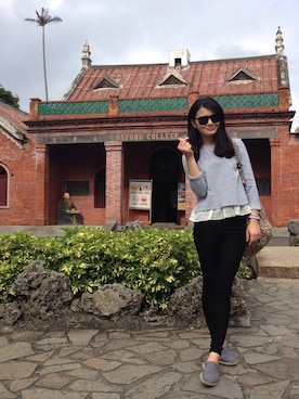 「アイテム（アナログ腕時計、ピンク系）」を使った、Fiさん（レディース・160cm）の冬コーディネート