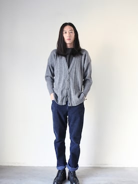 「アイテム（ニット/セーター）」を使った、AROOMMODELさん（メンズ・184cm）の冬コーディネート