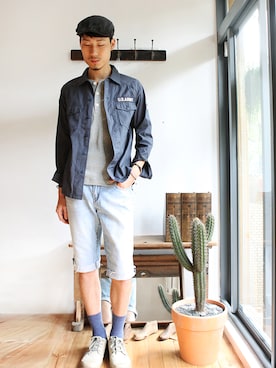 「アイテム（トップス）」を使った、AROOMMODELさん（メンズ・190cm）の春コーディネート