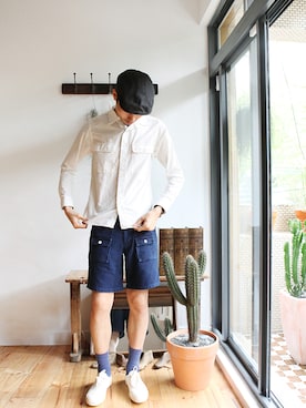 「アイテム（トップス）」を使った、AROOMMODELさん（メンズ・190cm）の春コーディネート