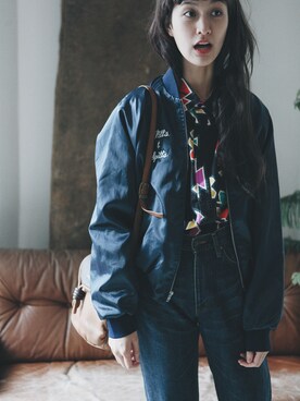 「レトロ」｜「アイテム（ナイロンジャケット）」を使った、AROOMMODELさん（レディース・165cm）の冬コーディネート