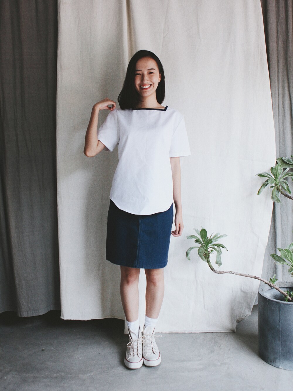 「 古着、 ｖｉｎｔａｇｅ、 カジュアル、シンプルコーデ、 古着MIX、 夏コーデ、 Taiwan、 taipei、 古著 、 aroommodel」｜「VINTAGEのEngland Sailor Top（その他トップス、ホワイト系）」を使った、AROOMMODELさん（レディース・165cm）の夏コーディネートの1枚目の写真