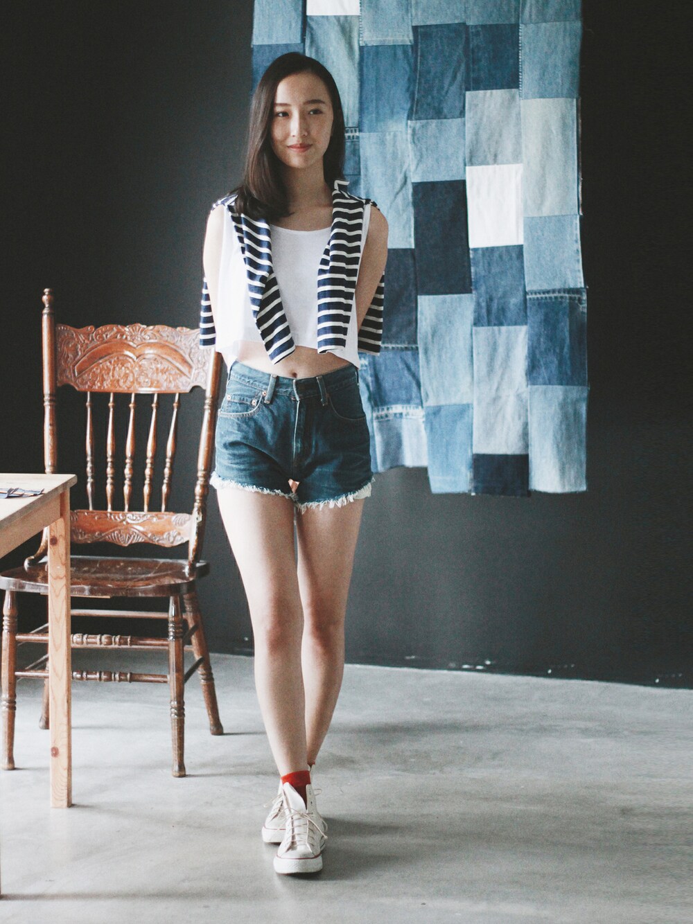 「vintage、 古着、converse、Taiwan、古着MIX、Levi's、 american apparel、 501、 taipei、 古著 」｜「American ApparelのAmerican Apparel - Loose Crop Tank 無袖短版背心（タンクトップ、ホワイト系）」を使った、AROOMMODELさん（レディース・165cm）の夏コーディネートの1枚目の写真