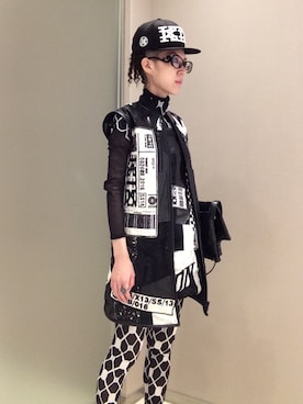 「KTZ（ケイティーゼット）のアイテム（キャップ）」を使った、Kana Fujitaniさん（レディース・157cm）の秋コーディネート