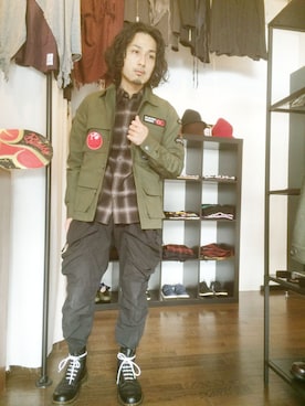 「THUNDERBOX（サンダーボックス）のアイテム」を使った、yusuke kanekoさん（メンズ・168cm）の冬コーディネート