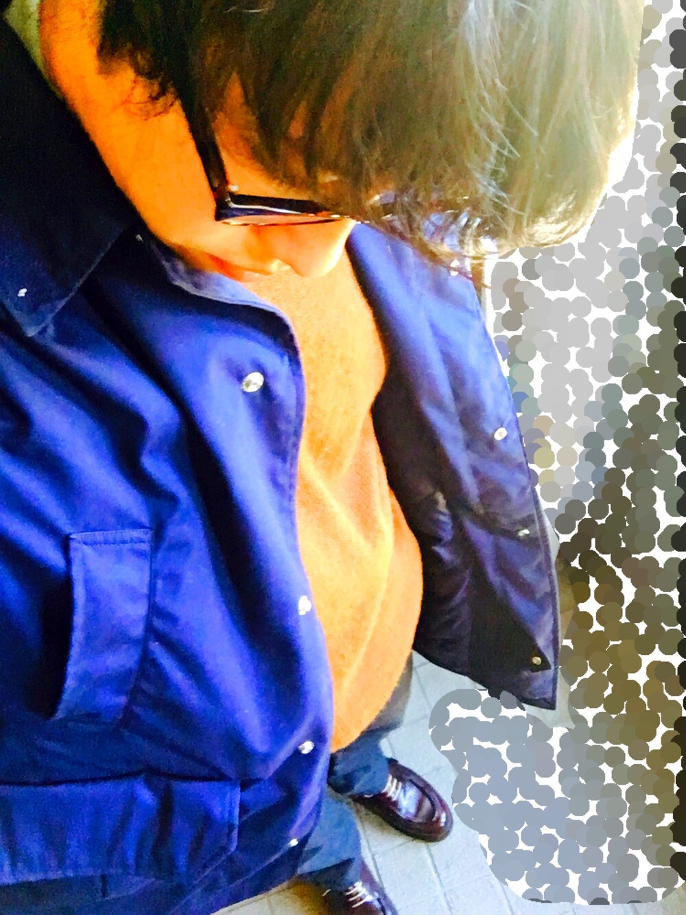 「THIBAULT VAN DER STRAETEのアイテム（ニット/セーター、ブラウン系）」を使った、T.karasawaさん（メンズ・171cm）の冬コーディネートの1枚目の写真