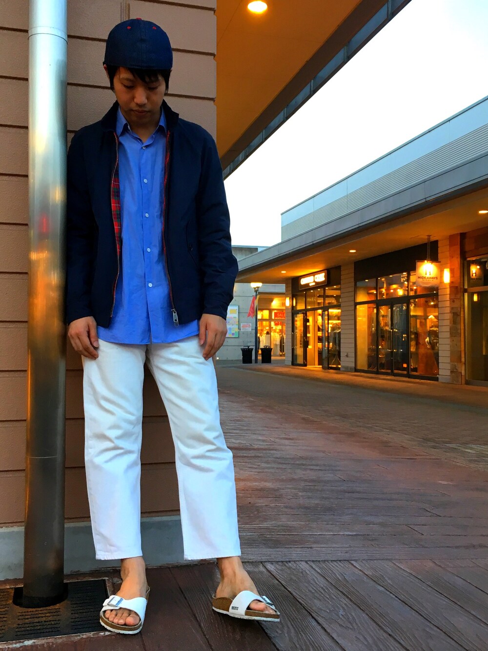 「EBBETS FIELD FLANNELSのアイテム（キャップ、ブルー系）」を使った、T.karasawaさん（メンズ・171cm）の夏コーディネートの1枚目の写真