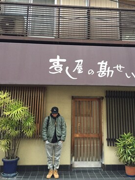 「OBEY」｜「アイテム（パーカー）」を使った、Charliiさん（メンズ・168cm）の冬コーディネート
