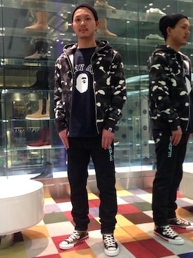 「A BATHING APE（アベイシングエイプ）のアイテム（ニットキャップ/ビーニー）」を使った、梅影 知紀さん（メンズ・170cm）の冬コーディネート