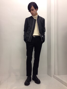 「SHAREEF（シャリーフ）のアイテム（パンツ）」を使った、竹内 孜介さん（メンズ・171cm）の冬コーディネート