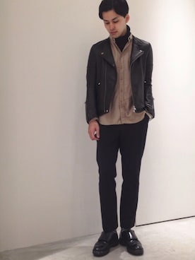 「STUDIOUS（ステュディオス）のアイテム（ライダースジャケット）」を使った、竹内 孜介さん（メンズ・171cm）の秋コーディネート