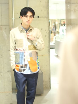 「Scye（サイ）のアイテム（シャツ/ブラウス）」を使った、竹内 孜介さん（メンズ・171cm）の春コーディネート