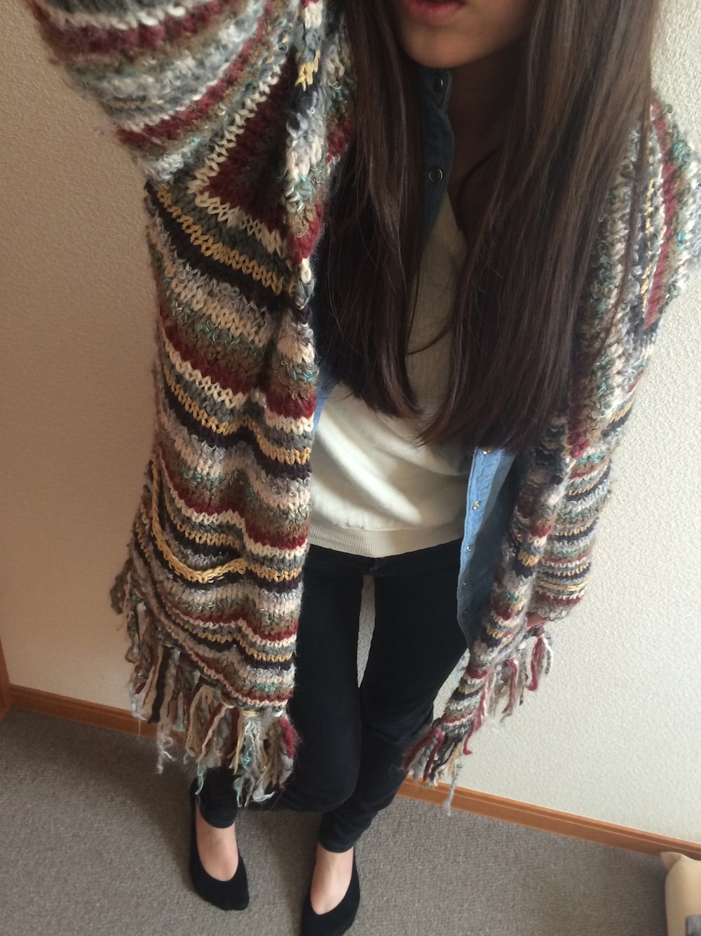 「ヒール×靴下、Ungrid、DIANA」｜「DIANAのパンプス（パンプス、グリーン系）」を使った、raraさん（レディース・164cm）の冬コーディネートの1枚目の写真