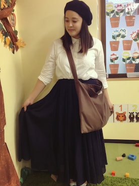 「skirt」｜「アイテム（ハンチング/ベレー帽）」を使った、佐々木 綾女さん（レディース・164cm）の秋コーディネート