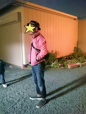 「NANO universe（ナノユニバース）のTMT別注 ユニセックスカラースリッポン（スニーカー）」を使った、カホンさん（メンズ・169cm）の秋コーディネート