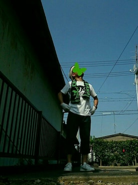 「quenere（カーネル）のアイテム（帽子）」を使った、カホンさん（メンズ・169cm）の夏コーディネート