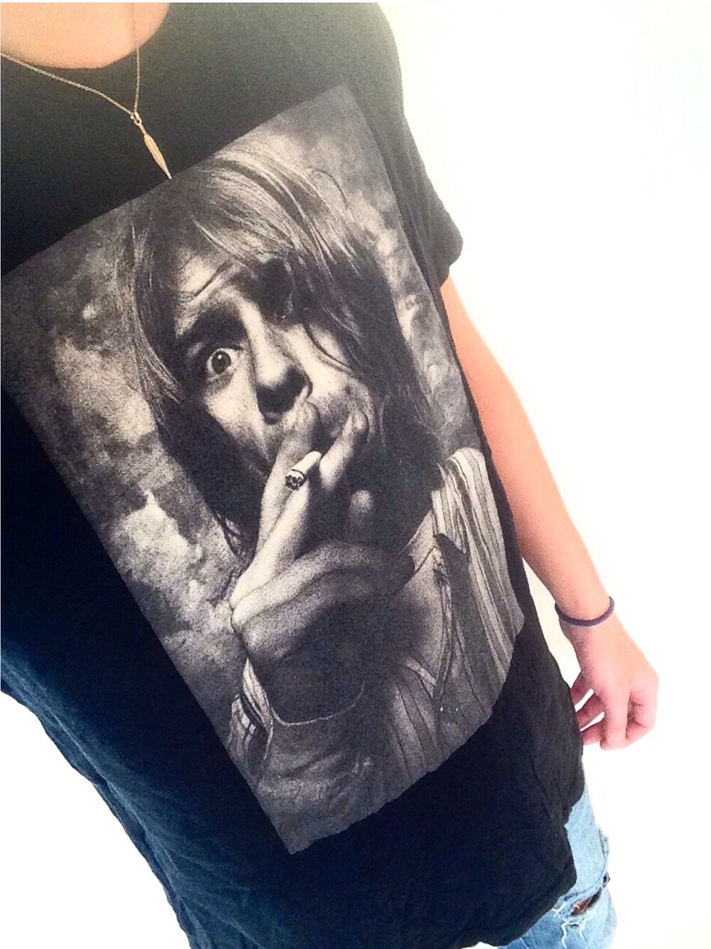 「HYSTERIC GLAMOURのアイテム（Tシャツ/カットソー、ブラック系）」を使った、JOEさん（メンズ・175cm）の秋コーディネートの1枚目の写真
