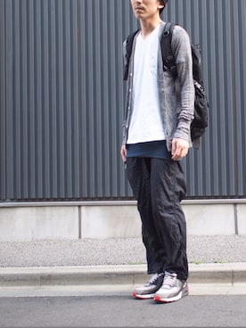 「N4（エヌフォー）のアイテム（トップス）」を使った、TMRさん（メンズ・173cm）の秋コーディネート
