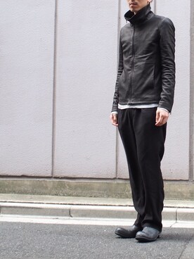 「N4（エヌフォー）のアイテム（パンツ）」を使った、TMRさん（メンズ・173cm）の秋コーディネート