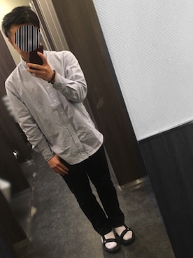 「AZUL by moussy（アズールバイマウジー）のアイテム（サンダル）」を使った、Mr.ゴローさん（メンズ・161cm）の春コーディネート