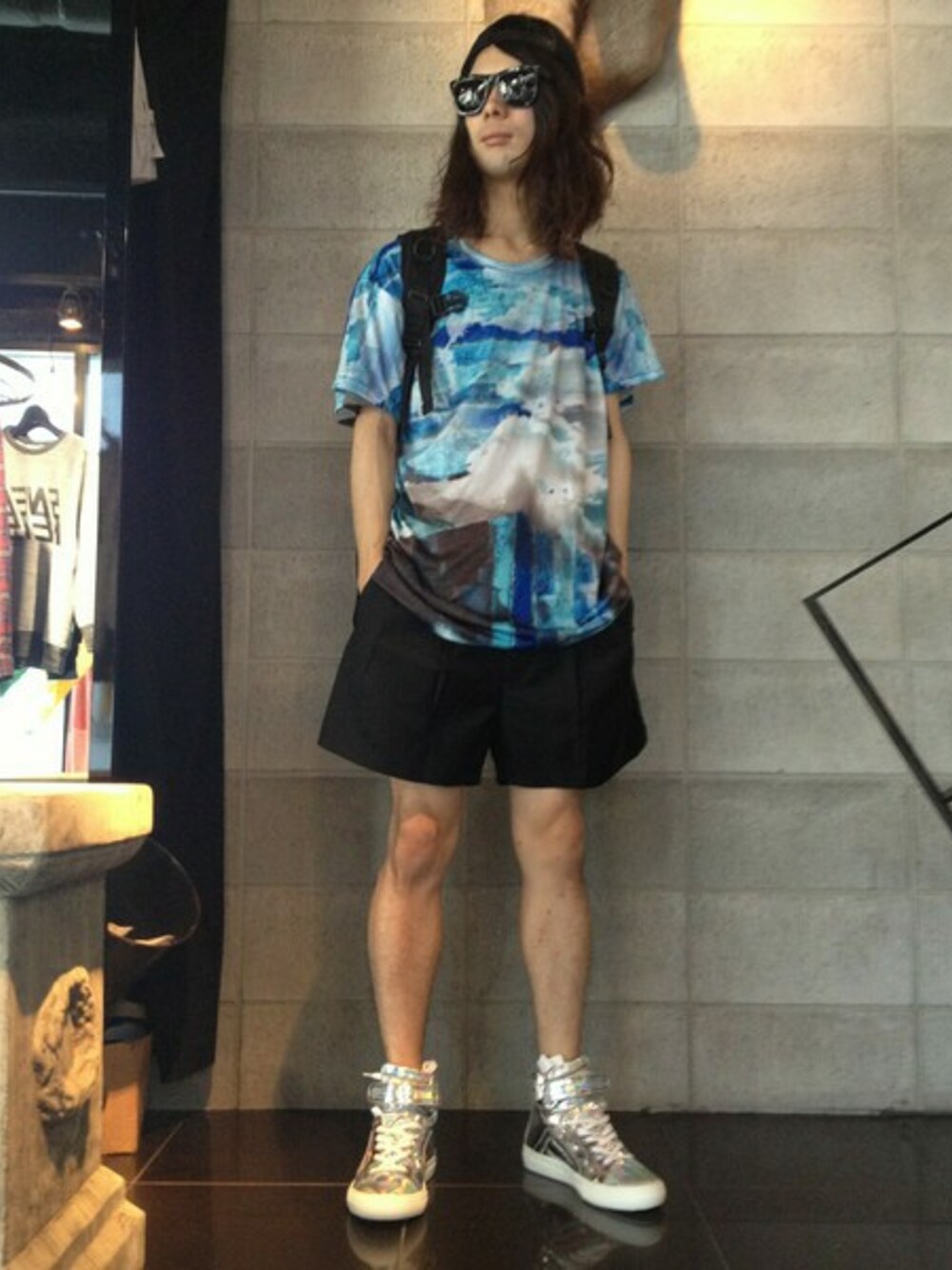 「L.H.PのLHP/ｴﾙｴｲﾁﾋﾟｰ/CLOUD TEE（Tシャツ/カットソー、その他）」を使った、shintaro itoさん（メンズ・173cm）の夏コーディネートの1枚目の写真