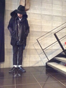 「L.H.P（エルエイチピー）のアイテム（スラックス）」を使った、shintaro itoさん（メンズ・173cm）の秋コーディネート