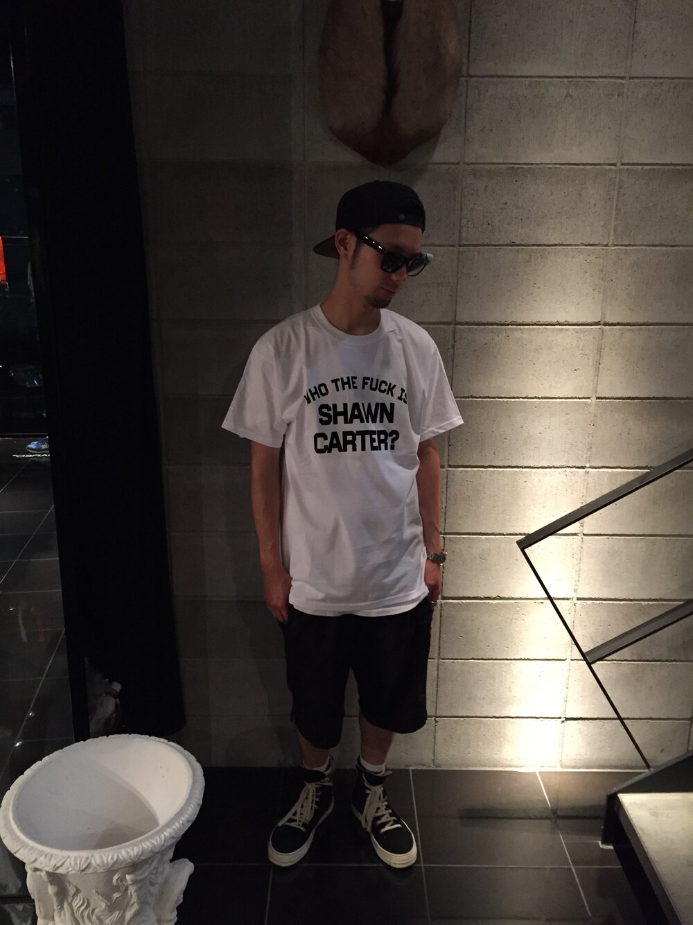 「LHP、drkshdw、ストリート、ショートパンツ、ベースボールキャップ、CHMPGN」｜「L.H.PのLHP/エルエイチピー/CHMPGN/シャンパン・シャンペン/CHMPGN　CLASSIC BLACK×WHITE（キャップ、ブラック系）」を使った、shintaro itoさん（メンズ・173cm）の夏コーディネートの1枚目の写真