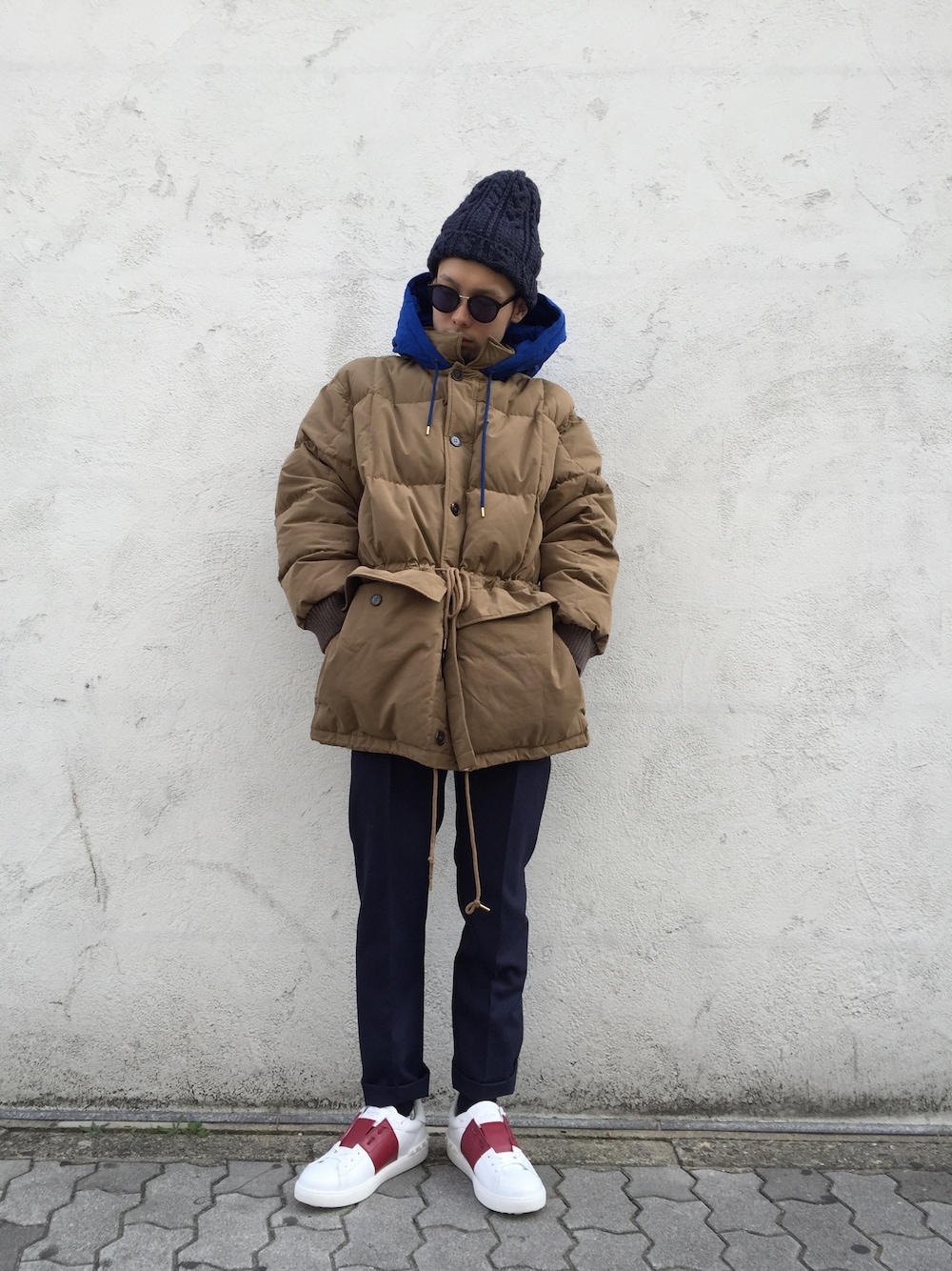「LHP、MARNI、valentino、A.D.S.R.、冬、スニーカー、スラックス、白スニーカー」｜「VALENTINO GARAVANIのアイテム（スニーカー、ホワイト系）」を使った、shintaro itoさん（メンズ・173cm）の秋コーディネートの1枚目の写真