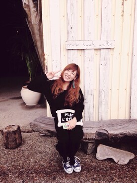 「CONVERSE（コンバース）のCONVERSE コンバース ALL STAR HI オールスター ハイ　（スニーカー、ブルー系）」を使った、HIROKAさん（レディース・163cm）の冬コーディネート