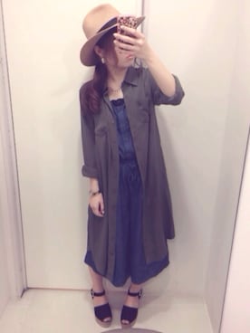 「黒サンダル」｜「アイテム（オールインワン・サロペット）」を使った、りなこさん（レディース・157cm）の夏コーディネート