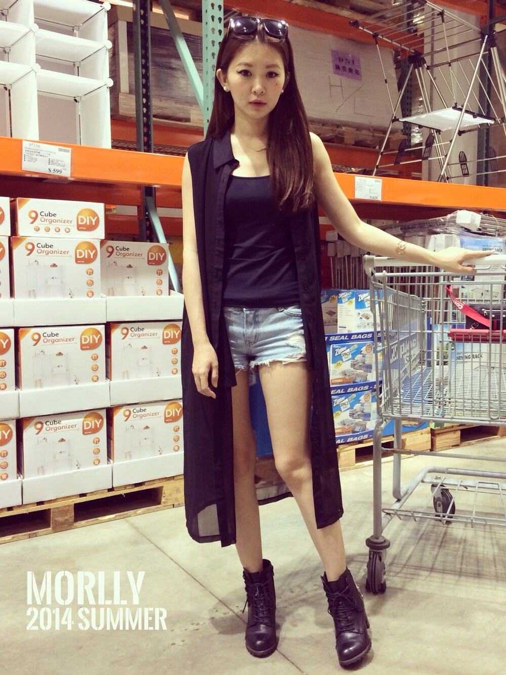 「snap、fashion、cool、LOVE、outfit、girl、jeans、Sunglasses、morlly」｜「Morllyのアイテム（アンサンブル、ブラック系）」を使った、Morllyさん（レディース・161cm）の春コーディネートの1枚目の写真