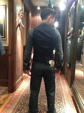 「RRL（ダブル アール エル）のアイテム（スラックス）」を使った、森田さん（メンズ・169cm）の秋コーディネート