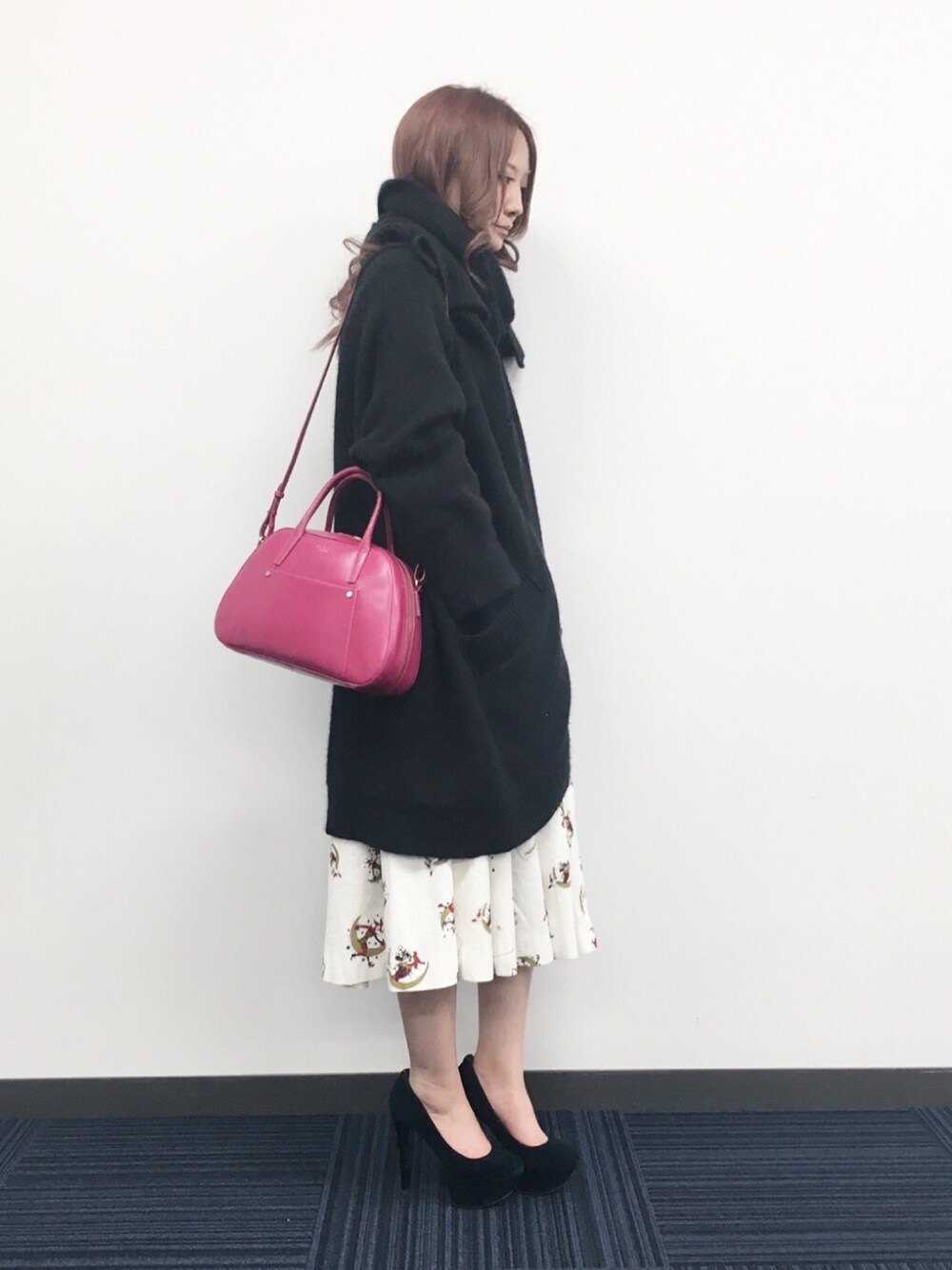 「NINE、radley、R&E、ゆるゆる、だらだら」｜「Vivienne Westwoodのアイテム（ジャケット/アウター、ブラック系）」を使った、Marinaiさん（レディース・155cm）の冬コーディネートの1枚目の写真