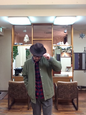 「ネルシャツ」｜「アイテム（スタジャン）」を使った、Yuta さん（メンズ・174cm）の冬コーディネート