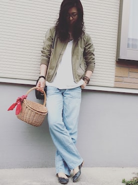 「SEVENDAYS=SUNDAY（セブンデイズサンデイ）のアイテム（ミリタリージャケット）」を使った、mikiさん（レディース・169cm）の春コーディネート