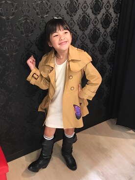 「5歳」｜「アイテム（トレンチコート）」を使った、MIZUKIさん（キッズ・110cm）の冬コーディネート