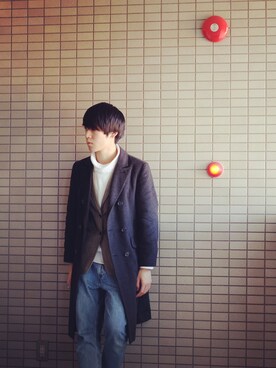 「gray」｜「アイテム（チェスターコート）」を使った、えーたさん（メンズ・173cm）の冬コーディネート